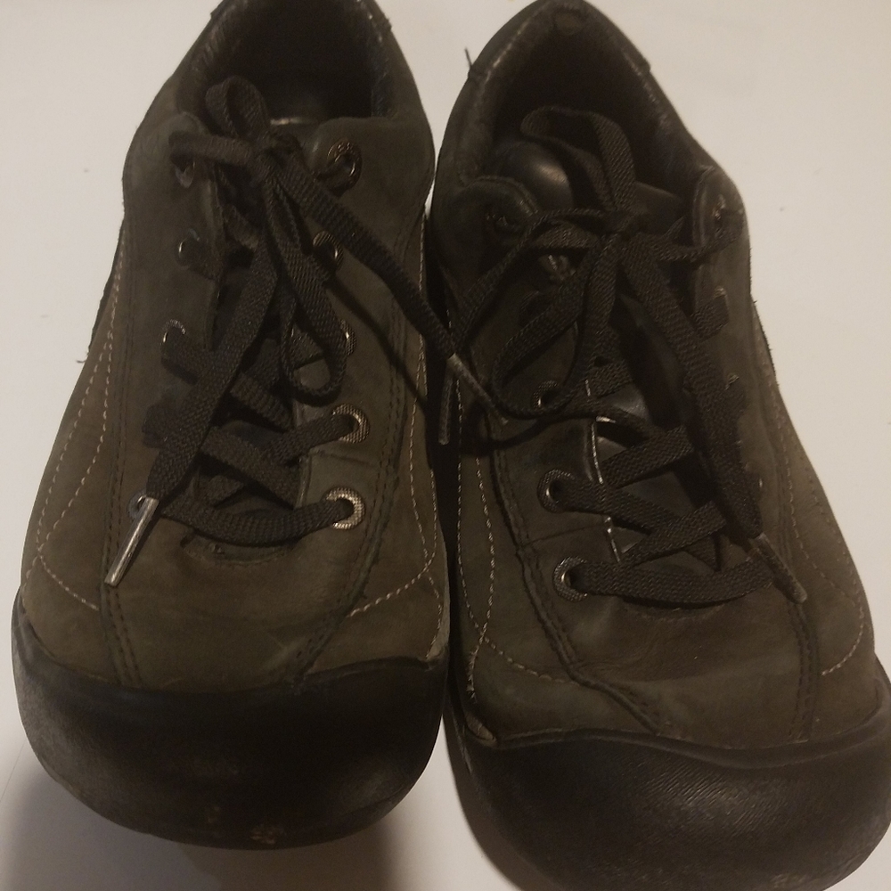 Keen womens size 7